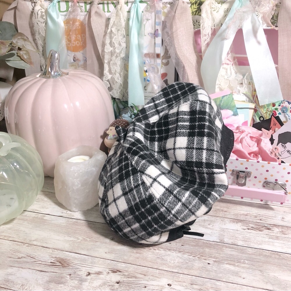 Plaid Black and White Women's Beret